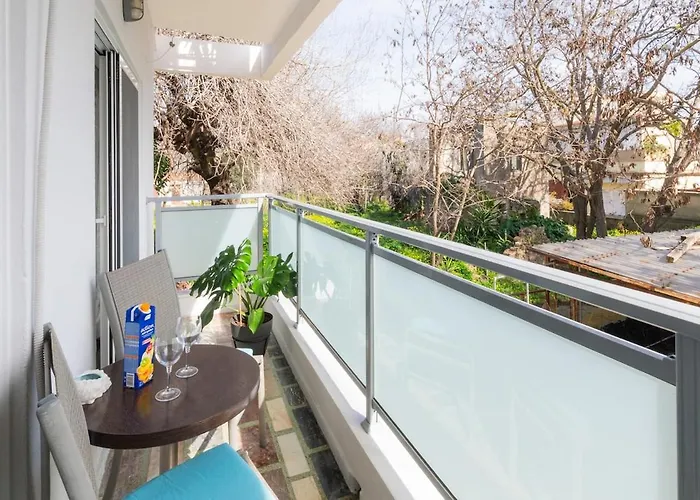 Eln's Sunlit Appartamento