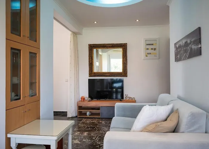 Eln's Sunlit * Rhodes City